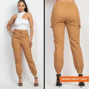 Solid High-Rise Pocketed Jogger Pants